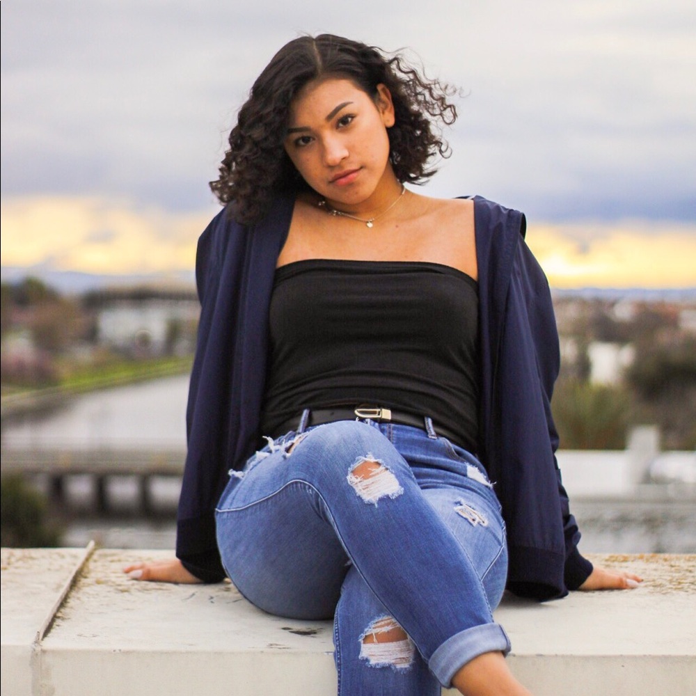 Meet your Posher, Noemi